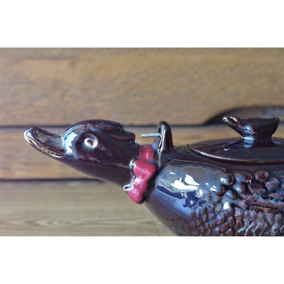 Vintage Sugar Caddy, Goose Sugar Bowl with Metal Handle, Duck with Baby - Picture 6 of 8